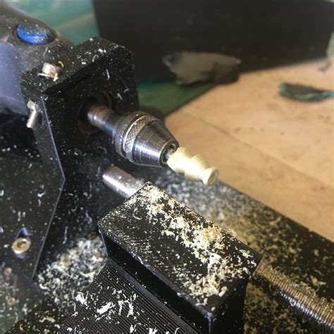 diy 3d printed Dremel lathe